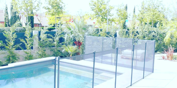 Cómo detectar si la valla para la piscina es segura
