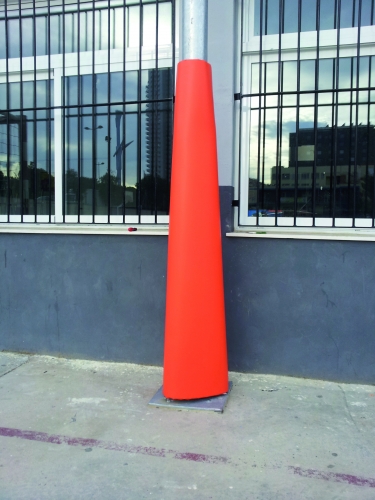 segurbaby.com, protección de farola, protección acolchada para columnas a medida, protector columna garaje, protector parking, protectores de columna,  protector columna, cubre columnas, seguridad niños, protector esquinas pared, protector tubos, 