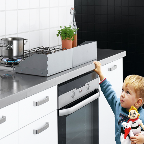 segurbaby.com barrera fuegos niños, protector cocina niños, seguro cocina niños, barrera seguridad niños, seguridad niños cocina, 