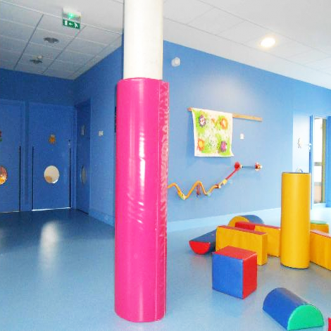 segurbaby.com, protección acolchada para columnas a medida, protector columna garaje, protector parking, protectores de columna,  protector columna, cubre columnas, seguridad niños, protector esquinas pared, protector tubos, 