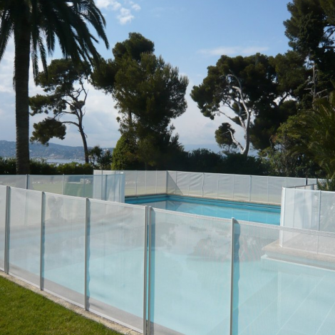 valla-piscina-blanca