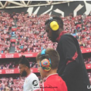 Dando visibilidad a los auriculares antiruido: El bonito gesto de Iñaki Williams y el Athletic con un peque con autismo 